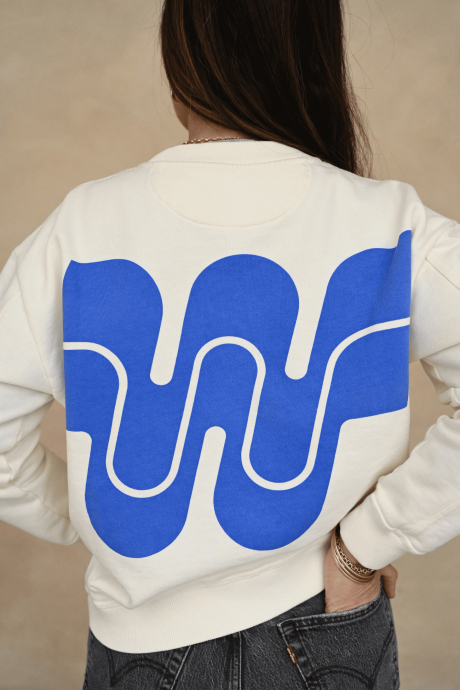 sweat wilma femme bleu et ecru logo dos